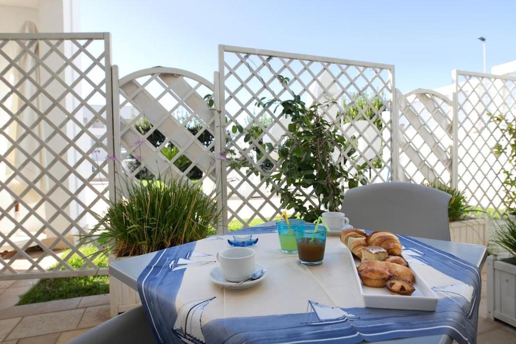 Gigli Hotel Salento Marina Di Pescoluse Eksteriør billede